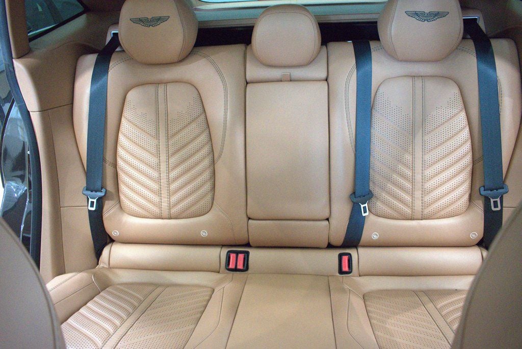 2023 Aston Martin DBX 707