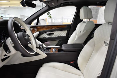 2023 Bentley Bentayga Azure