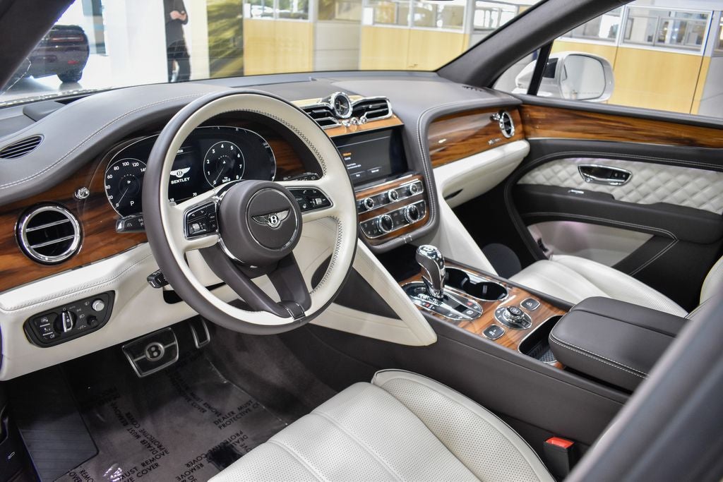 2023 Bentley Bentayga Azure