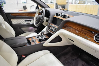 2023 Bentley Bentayga Azure