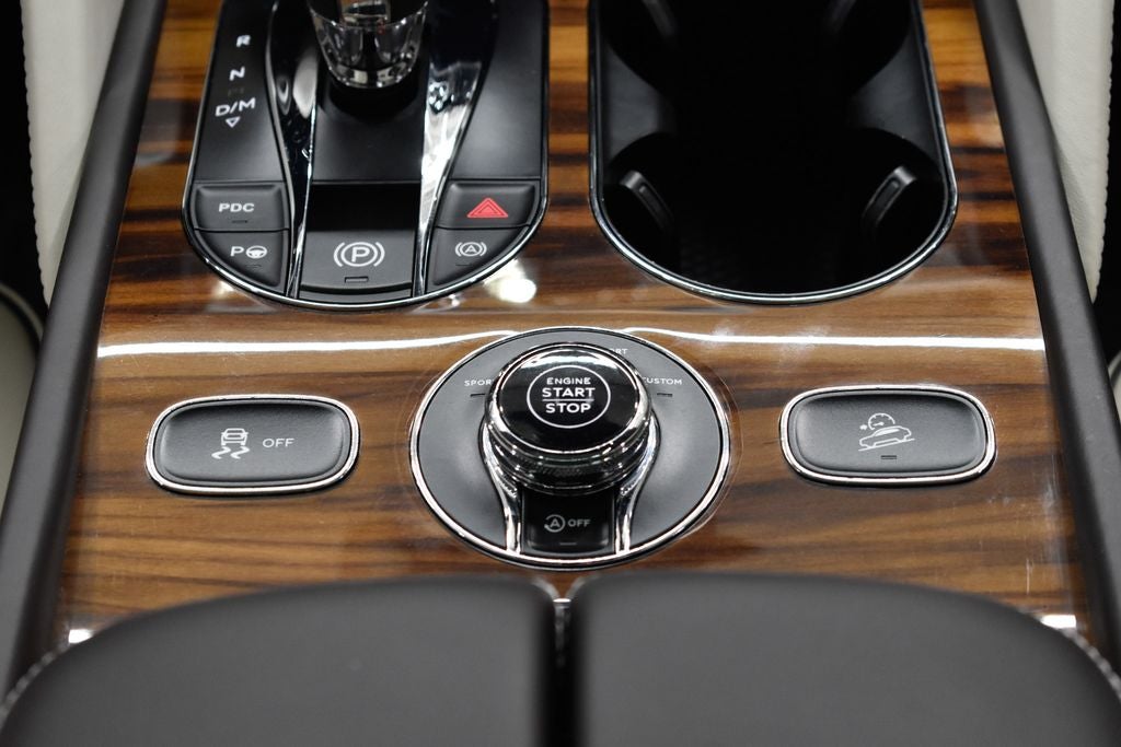 2023 Bentley Bentayga Azure