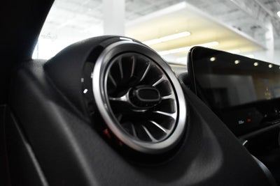 2025 Mercedes-Benz GLB GLB 250 4MATIC®