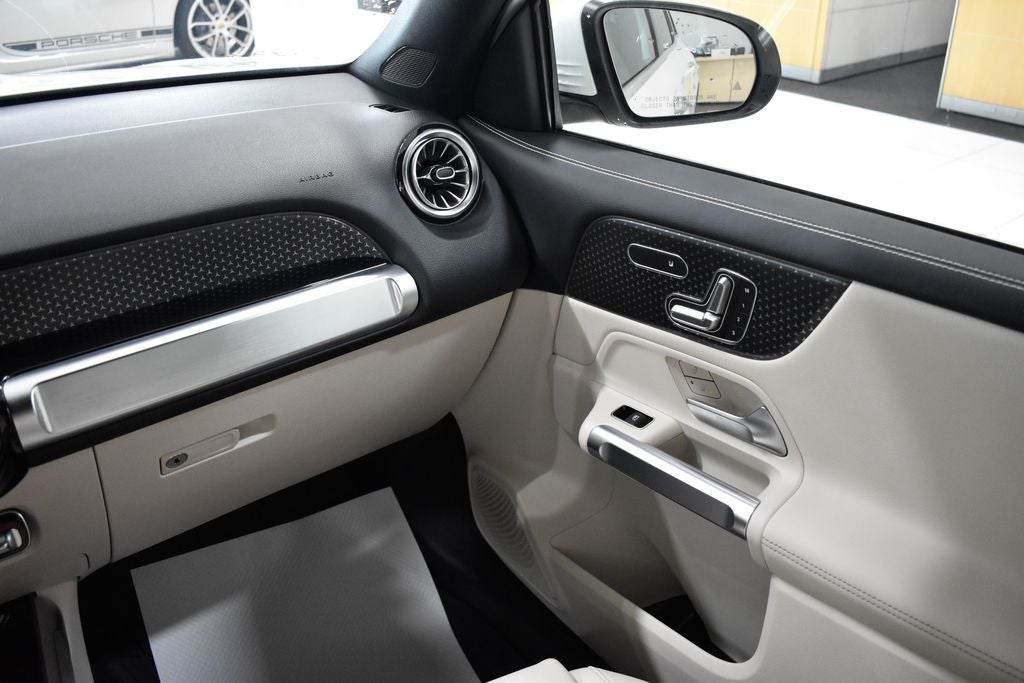 2025 Mercedes-Benz GLB GLB 250 4MATIC®