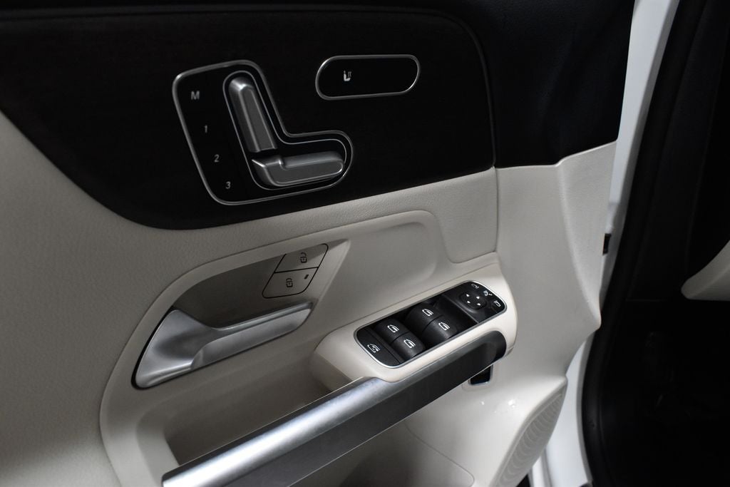 2023 Mercedes-Benz GLB GLB 250 4MATIC®