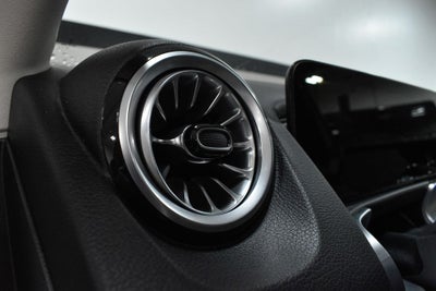 2023 Mercedes-Benz GLB GLB 250 4MATIC®