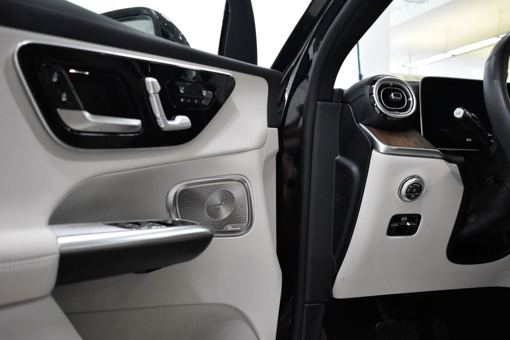 2025 Mercedes-Benz GLC GLC 300 4MATIC®