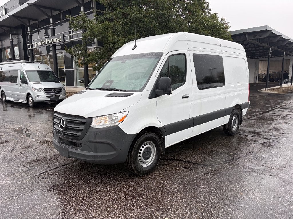 2026 Mercedes-Benz Sprinter 2500 Crew 144 WB