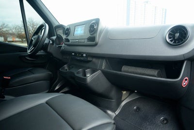 2024 Mercedes-Benz Sprinter 2500 Crew 144 WB HIGH ROOF