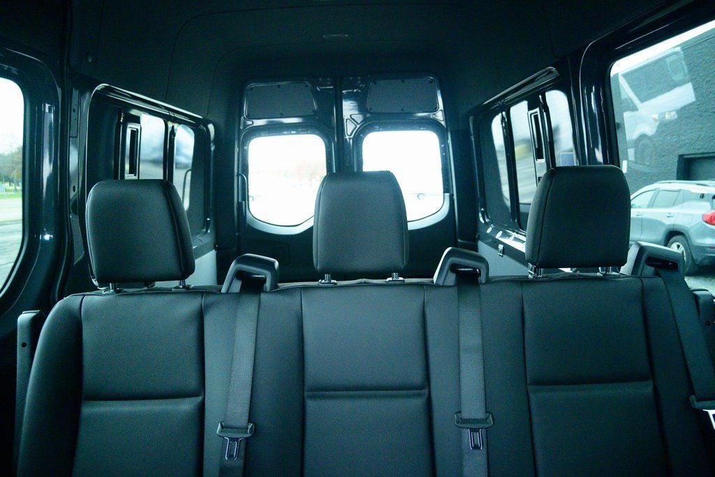 2026 Mercedes-Benz Sprinter 2500 Crew 144 WB High Roof