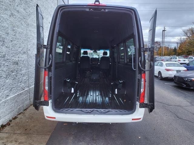 2025 Mercedes-Benz Sprinter 3500 Cargo 170 WB Extended