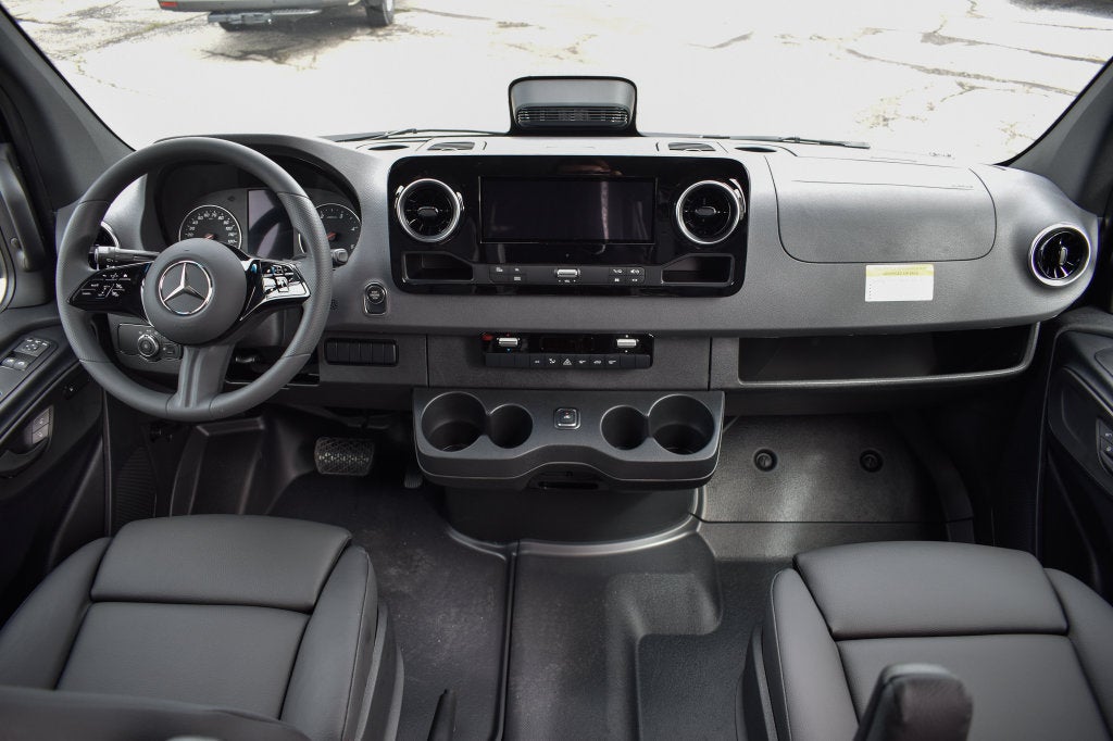 2026 Mercedes-Benz Sprinter 3500 Cargo 170 WB Extended