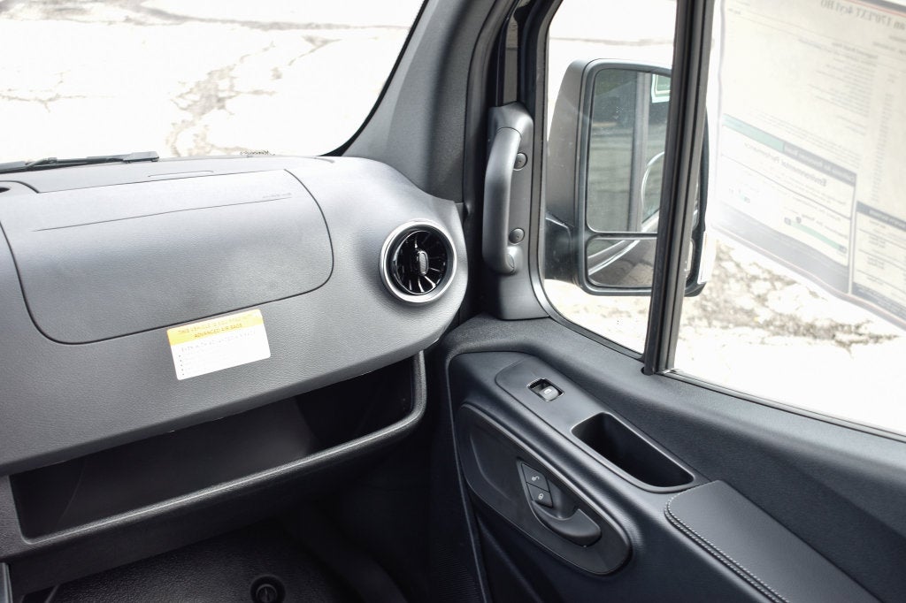 2026 Mercedes-Benz Sprinter 3500 Cargo 170 WB Extended