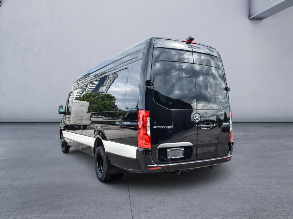 2026 Mercedes-Benz Sprinter 3500 Cargo 170 WB Extended