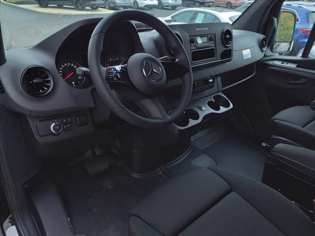 2025 Mercedes-Benz Sprinter 3500 Cargo 170 WB Extended