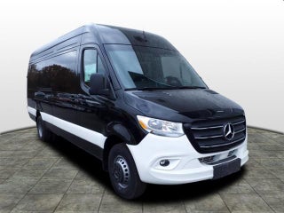 2025 Mercedes-Benz Sprinter 3500 Cargo 170 WB Extended