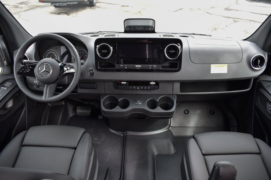 2026 Mercedes-Benz Sprinter 3500 Cargo 170 WB Extended