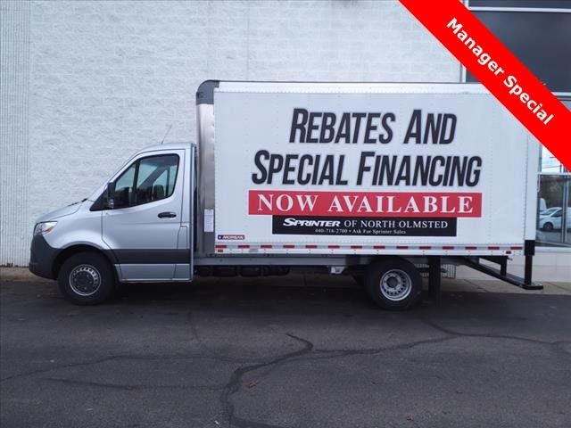 2022 Mercedes-Benz Sprinter 3500 Cab Chassis 170 WB Standard Roof