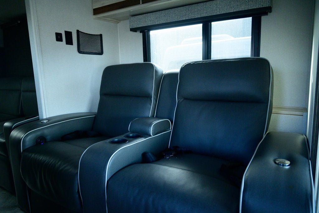 2020 Mercedes-Benz Sprinter 3500 Cab Chassis 144 WB Standard Roof