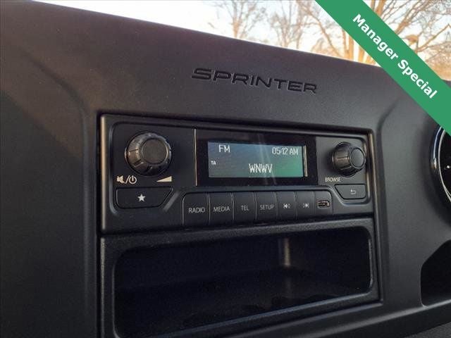 2022 Mercedes-Benz Sprinter 3500 Cab Chassis 170 WB BOX TRUCK