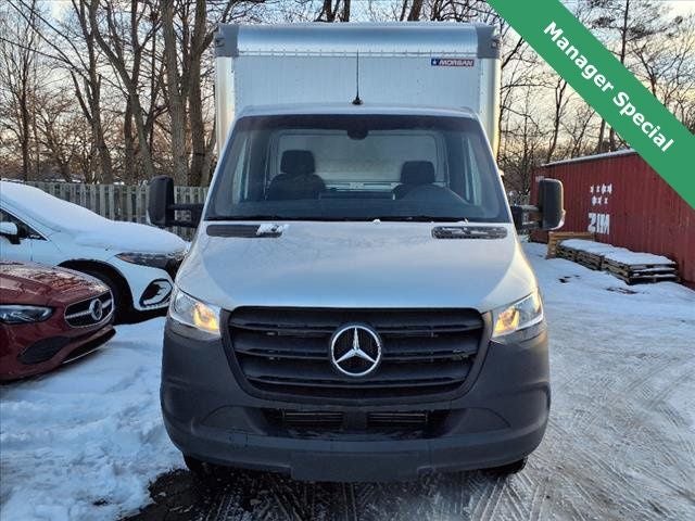 2022 Mercedes-Benz Sprinter 3500 Cab Chassis 170 WB BOX TRUCK