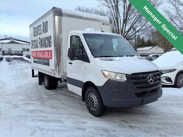 2023 Mercedes-Benz Sprinter 3500 Cab Chassis 144 WB BOX TRUCK
