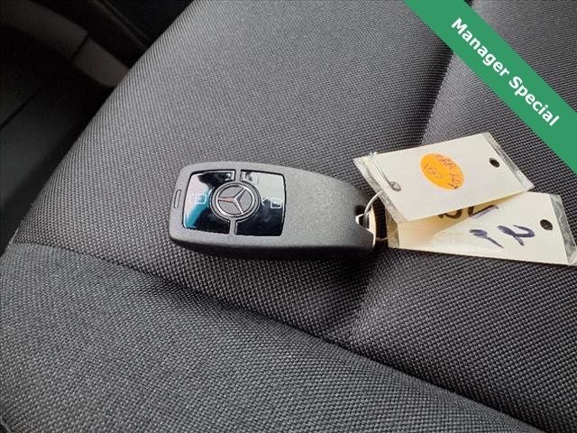 2023 Mercedes-Benz Sprinter 3500 Cab Chassis 144 WB BOX TRUCK