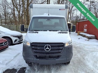 2023 Mercedes-Benz Sprinter 3500 Cab Chassis 144 WB BOX TRUCK