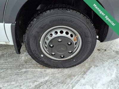 2023 Mercedes-Benz Sprinter 3500 Cab Chassis 144 WB BOX TRUCK