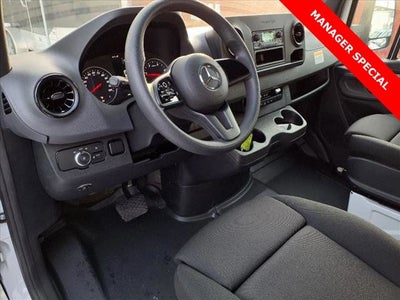 2023 Mercedes-Benz Sprinter 3500 Cab Chassis 144 WB BOX TRUCK
