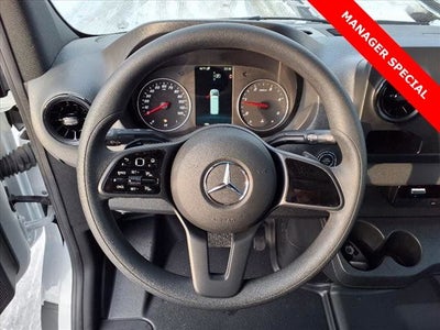 2023 Mercedes-Benz Sprinter 3500 Cab Chassis 144 WB BOX TRUCK