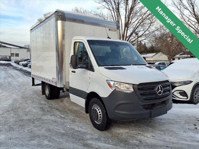 2023 Mercedes-Benz Sprinter 3500 Cab Chassis 144 WB Box Truck