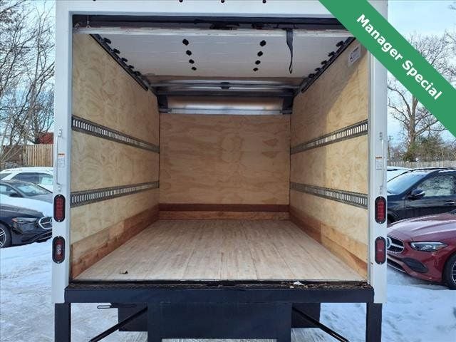 2023 Mercedes-Benz Sprinter 3500 Cab Chassis 144 WB Box Truck