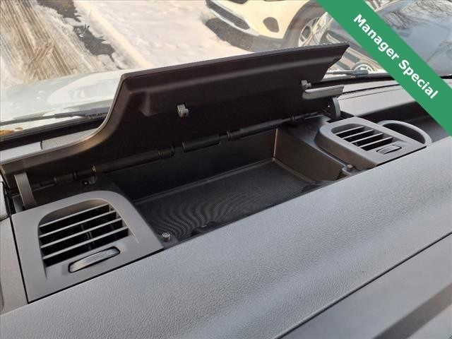 2023 Mercedes-Benz Sprinter 3500 Cab Chassis 144 WB Box Truck Van