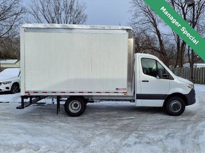 2023 Mercedes-Benz Sprinter 3500 Cab Chassis 144 WB BOX TRUCK VAN