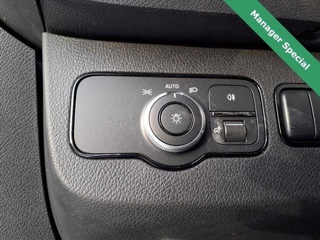 2023 Mercedes-Benz Sprinter 3500 Cab Chassis 144 WB BOX TRUCK VAN