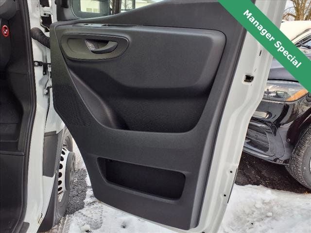 2023 Mercedes-Benz Sprinter 3500 Cab Chassis 144 WB BOX TRUCK VAN