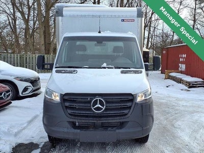 2023 Mercedes-Benz Sprinter 3500 Cab Chassis 144 WB BOX TRUCK VAN