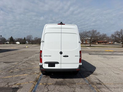 2025 Mercedes-Benz Sprinter 2500 Cargo 144 WB High Roof