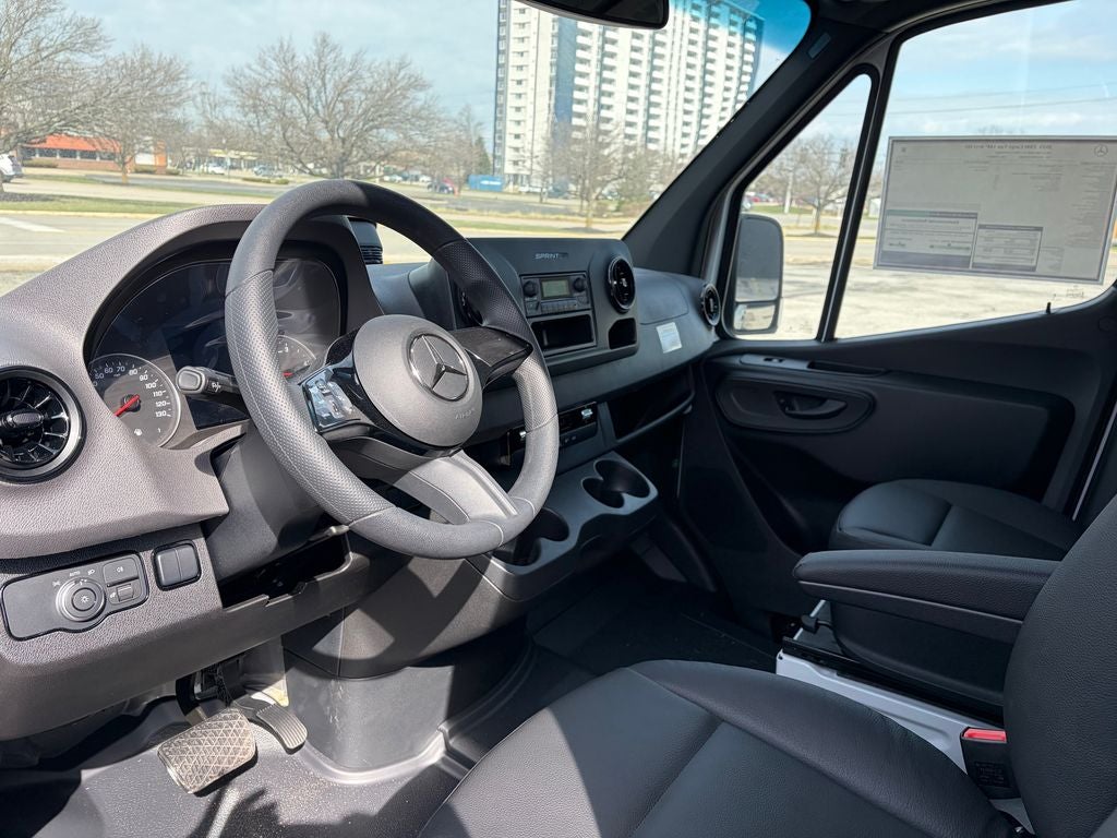 2025 Mercedes-Benz Sprinter 2500 Cargo 144 WB High Roof