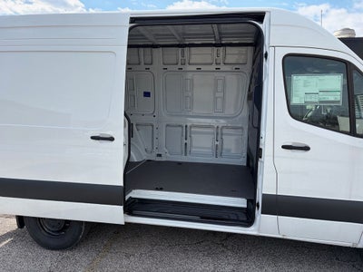 2025 Mercedes-Benz Sprinter 2500 Cargo 144 WB