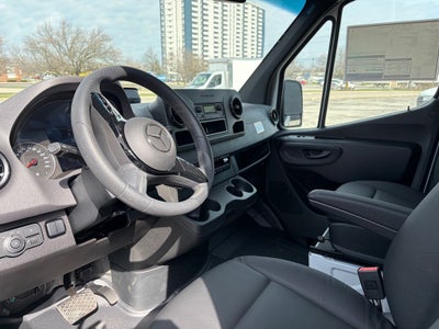 2025 Mercedes-Benz Sprinter 2500 Cargo 144 WB