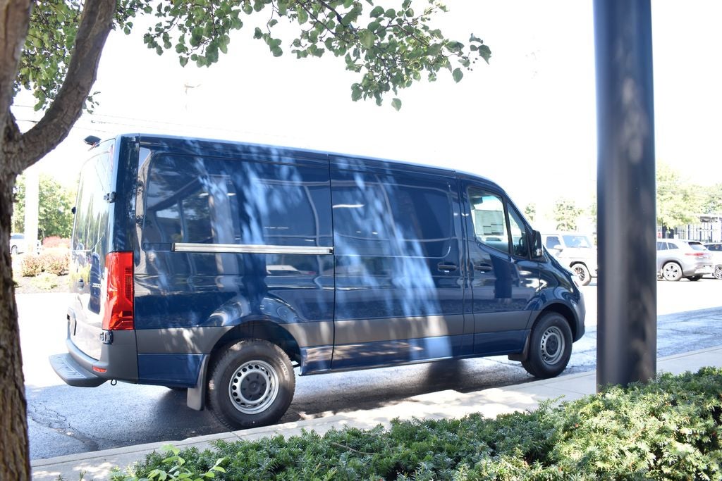 2026 Mercedes-Benz Sprinter 2500 Cargo 144 WB