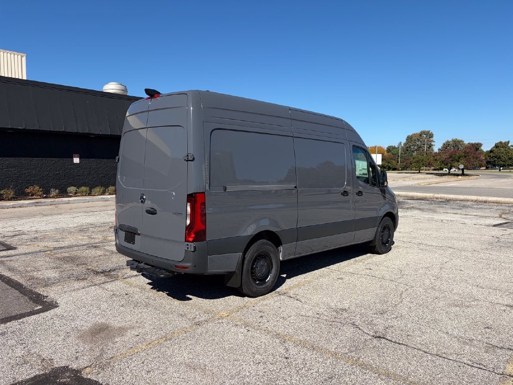 2026 Mercedes-Benz Sprinter 2500 Cargo 144 WB HIGH ROOF