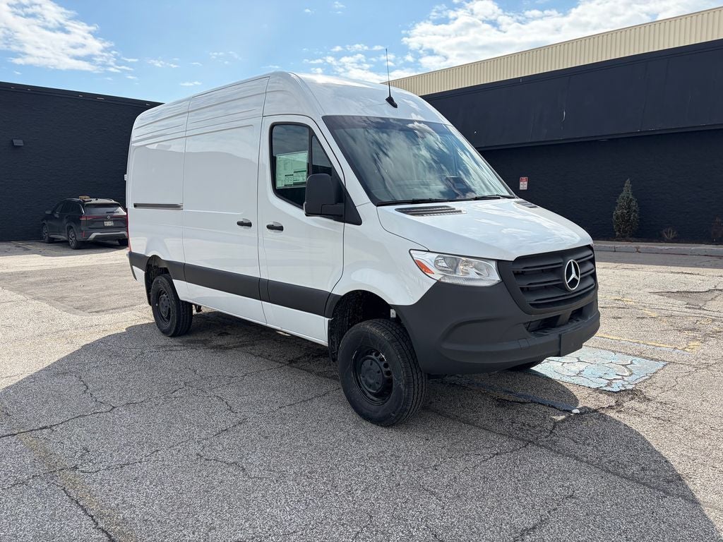 2025 Mercedes-Benz Sprinter 2500 Cargo 144 WB 4MATIC®