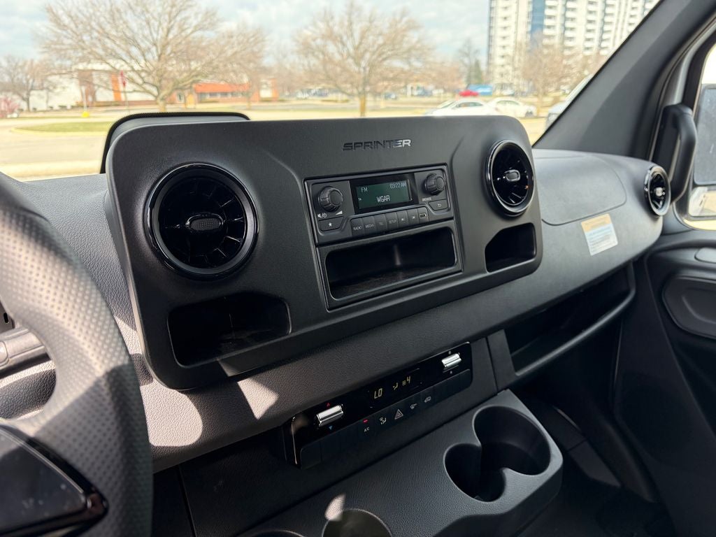 2025 Mercedes-Benz Sprinter 2500 Cargo 170 WB High Roof