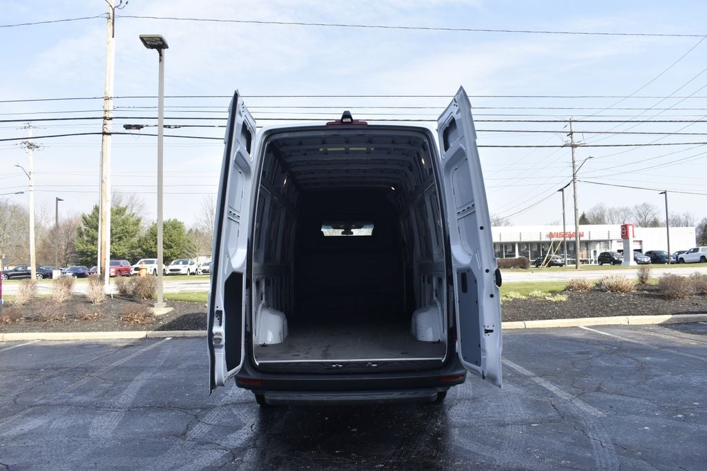 2024 Mercedes-Benz Sprinter 2500 Cargo 170 WB High Roof