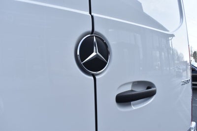 2024 Mercedes-Benz Sprinter 2500 Cargo 170 WB High Roof