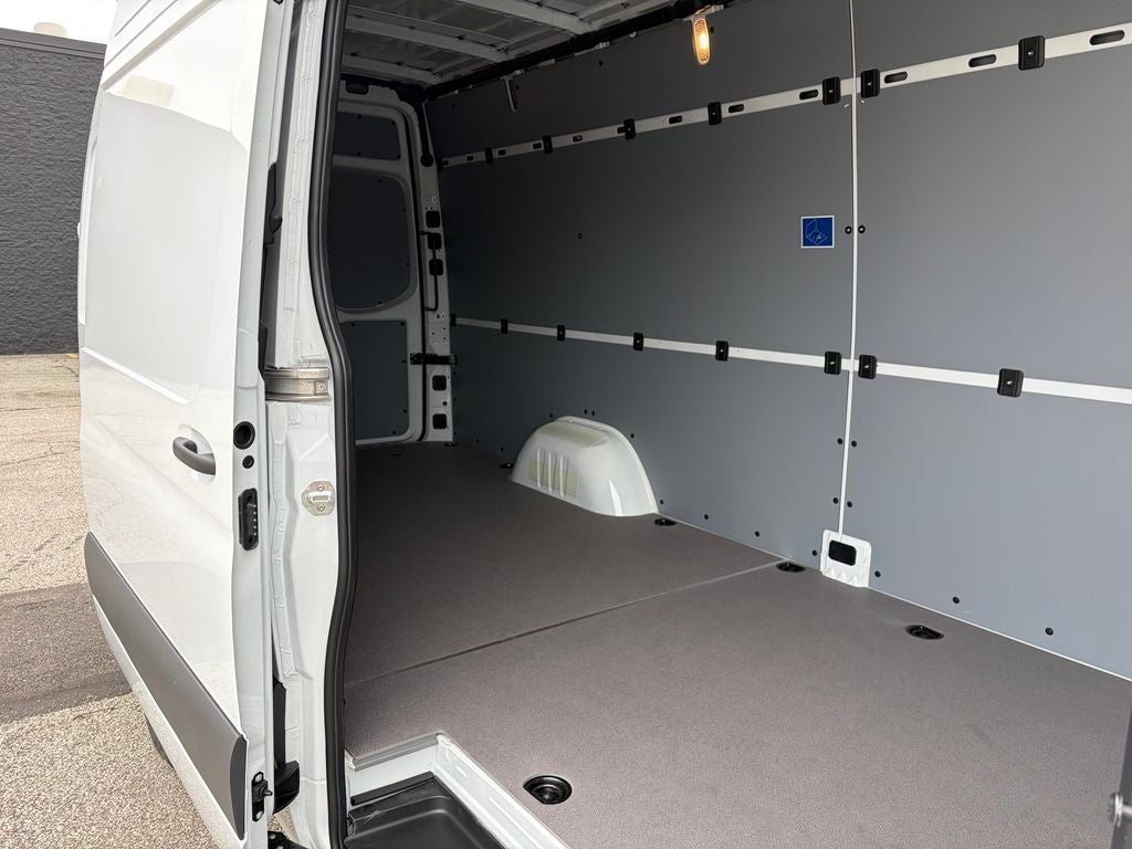 2026 Mercedes-Benz Sprinter 2500 Cargo 170 WB High Roof