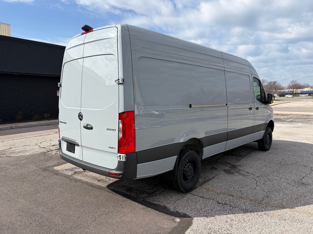 2025 Mercedes-Benz Sprinter 2500 Cargo 170 WB 4MATIC®
