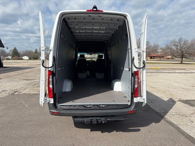 2026 Mercedes-Benz Sprinter 2500 Cargo 170 WB Extended